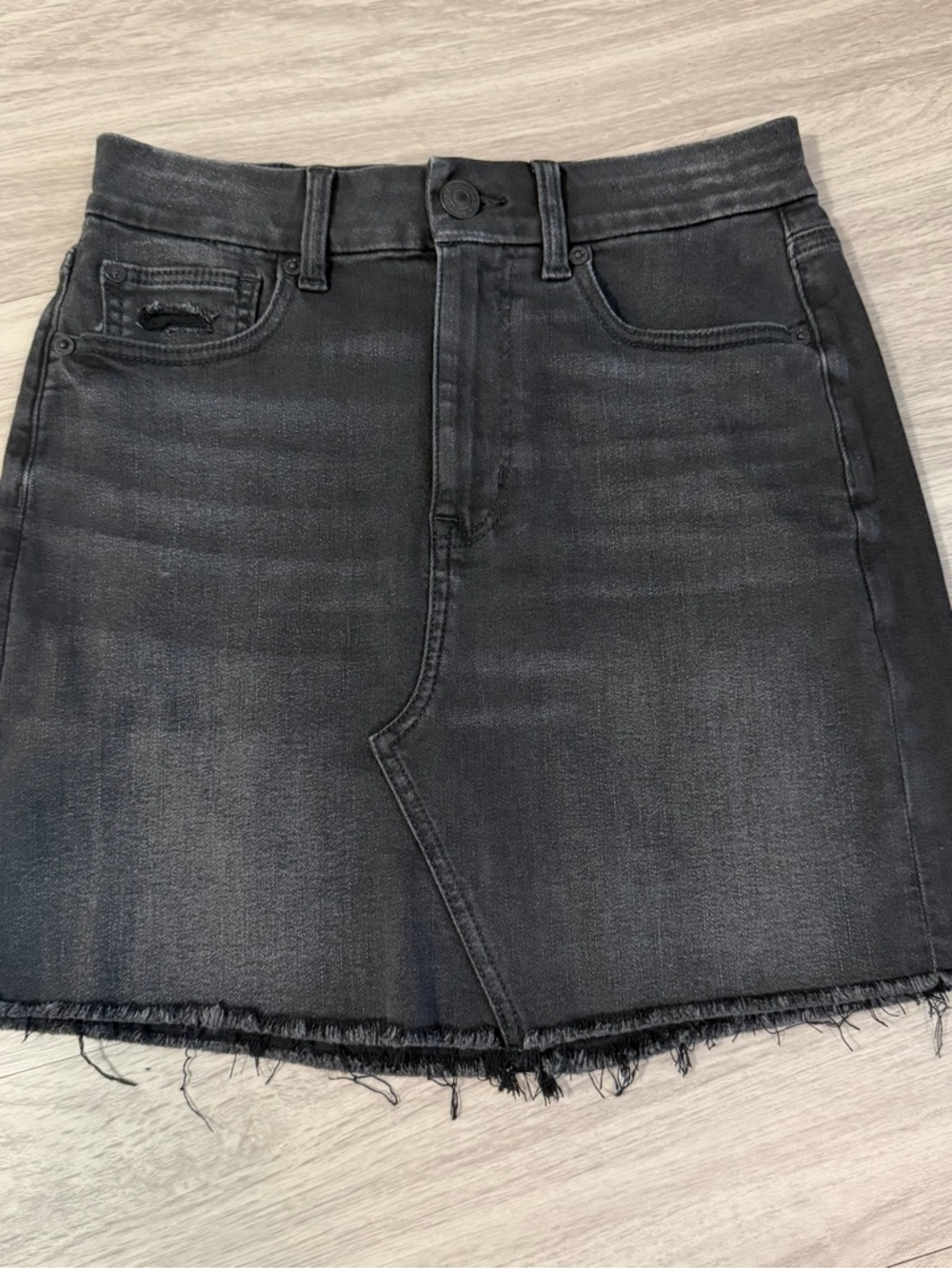American Eagle Next Level Stretch Black‎ Denim Mini Skirt | Women’s 6